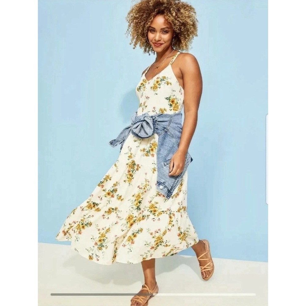 Old Navy Floral Halter Tiered Maxi Dress S White Yellow Cottage Prairie Garden